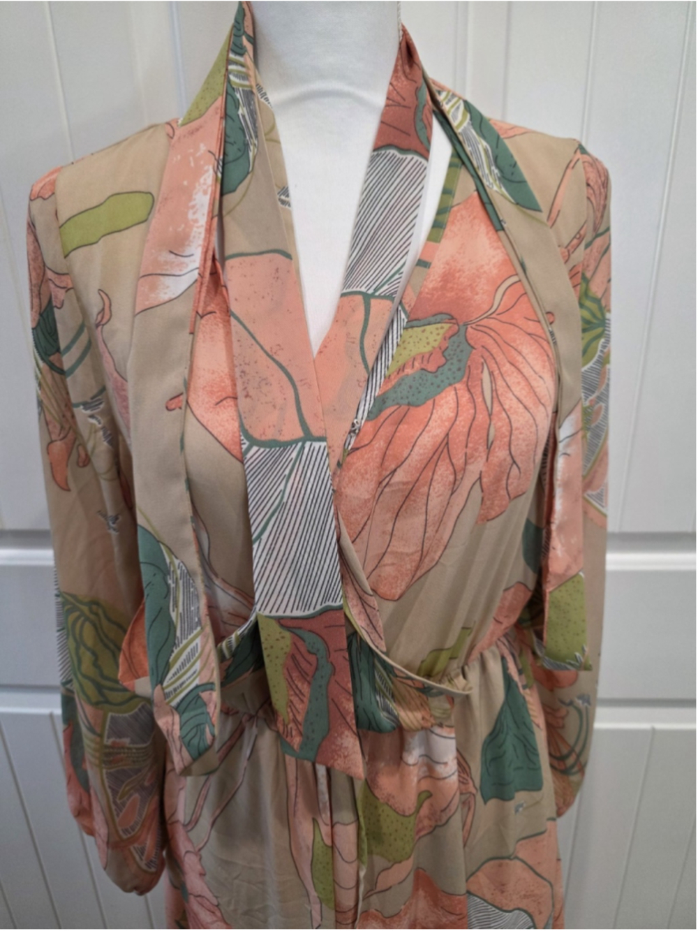 Meghan Los Angeles Sz M Floral Faux Wrap Maxi Dress Boho Resort Wedding Elegant - Picture 10 of 12